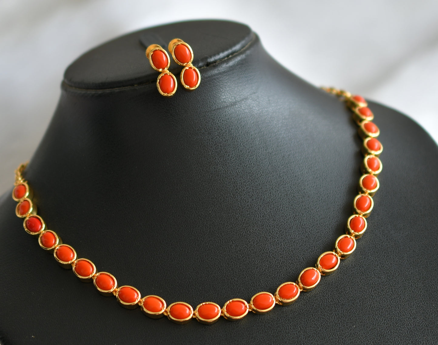 Gold tone orange oval stone necklace set dj-44680