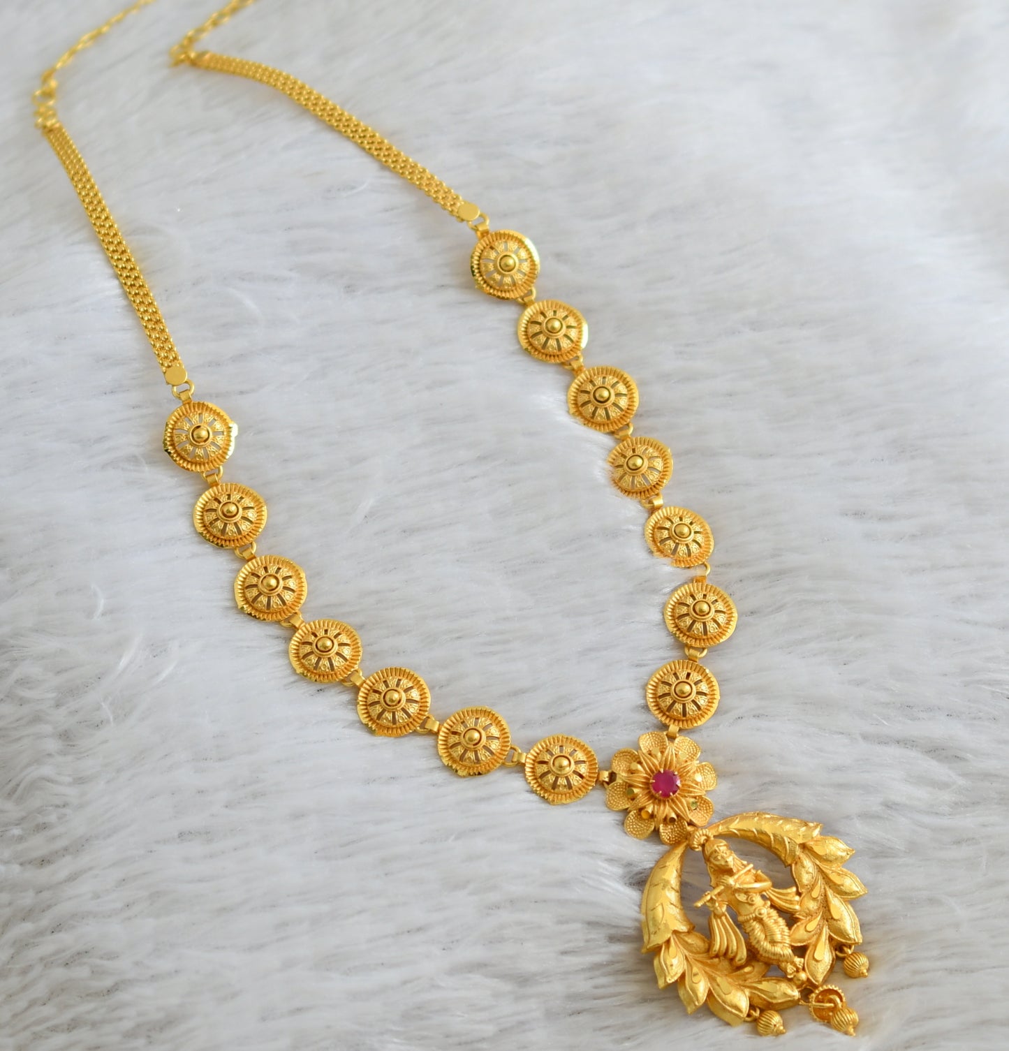 Matte gold tone ruby krishna flower necklace dj-48062