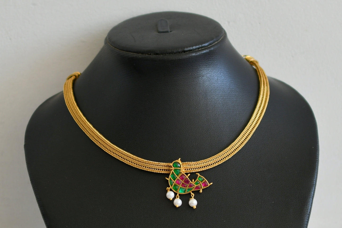 Matte finish green-pink kundan jadau bird necklace dj-50099