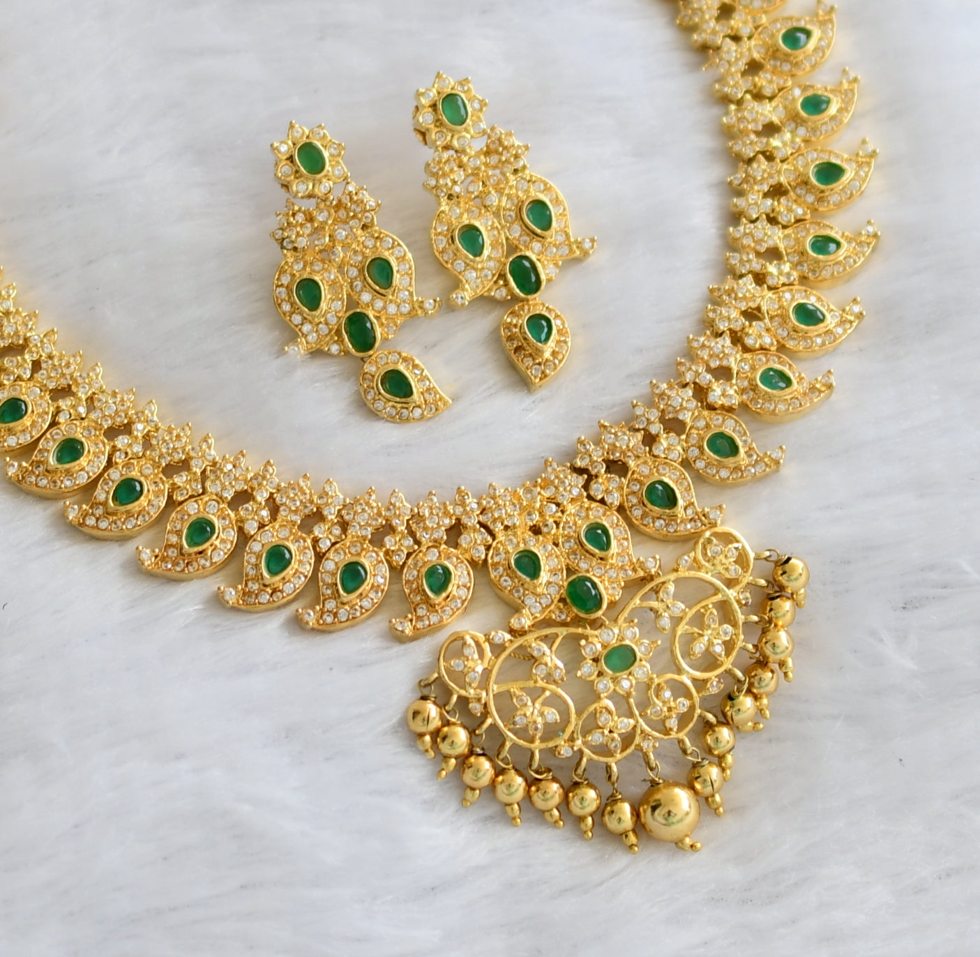 Gold tone ad white-green stone mango necklace set dj-46492