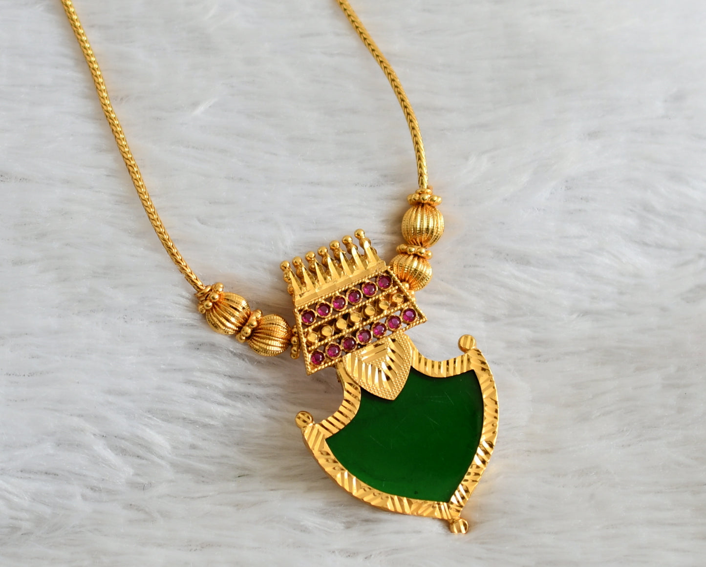 Gold tone pink-green kerala style palakka kodi necklace dj-48087