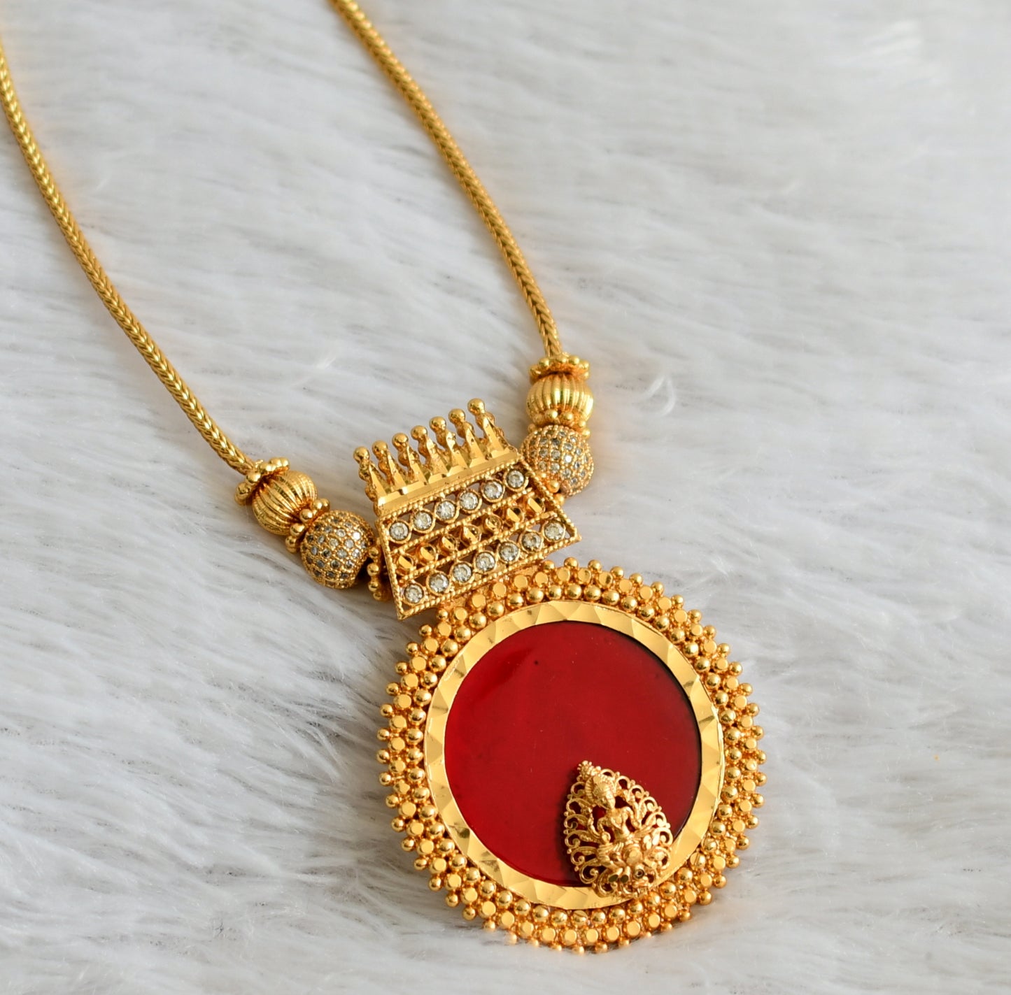 Gold tone red-white lakshmi round kerala style kodi necklace dj-48085