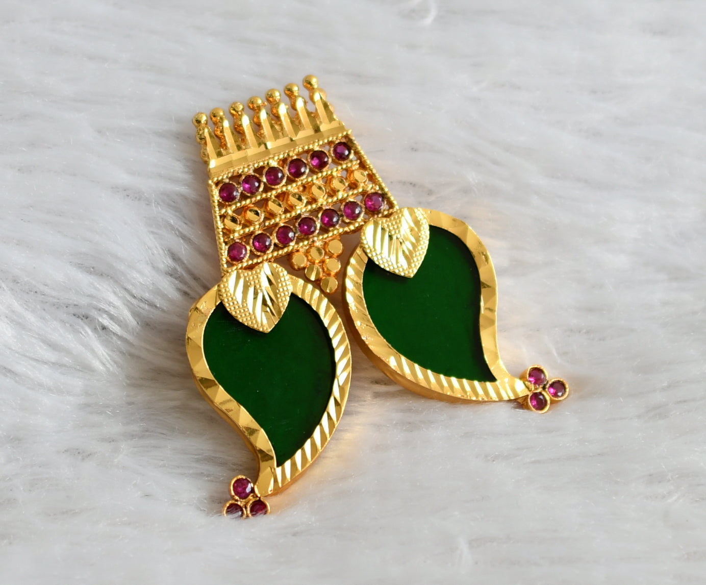 Gold tone ad pink-green kerala style mango pendant dj-48093