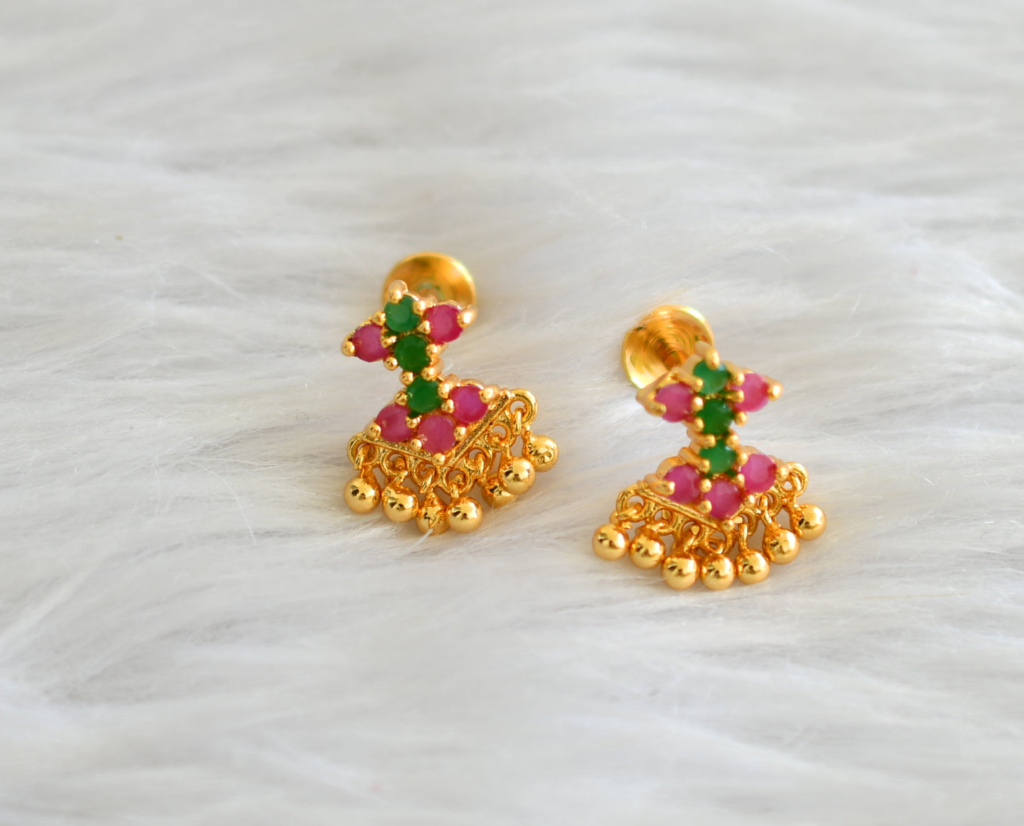 Gold tone ruby-green pathakkam screw back earrings dj-43214