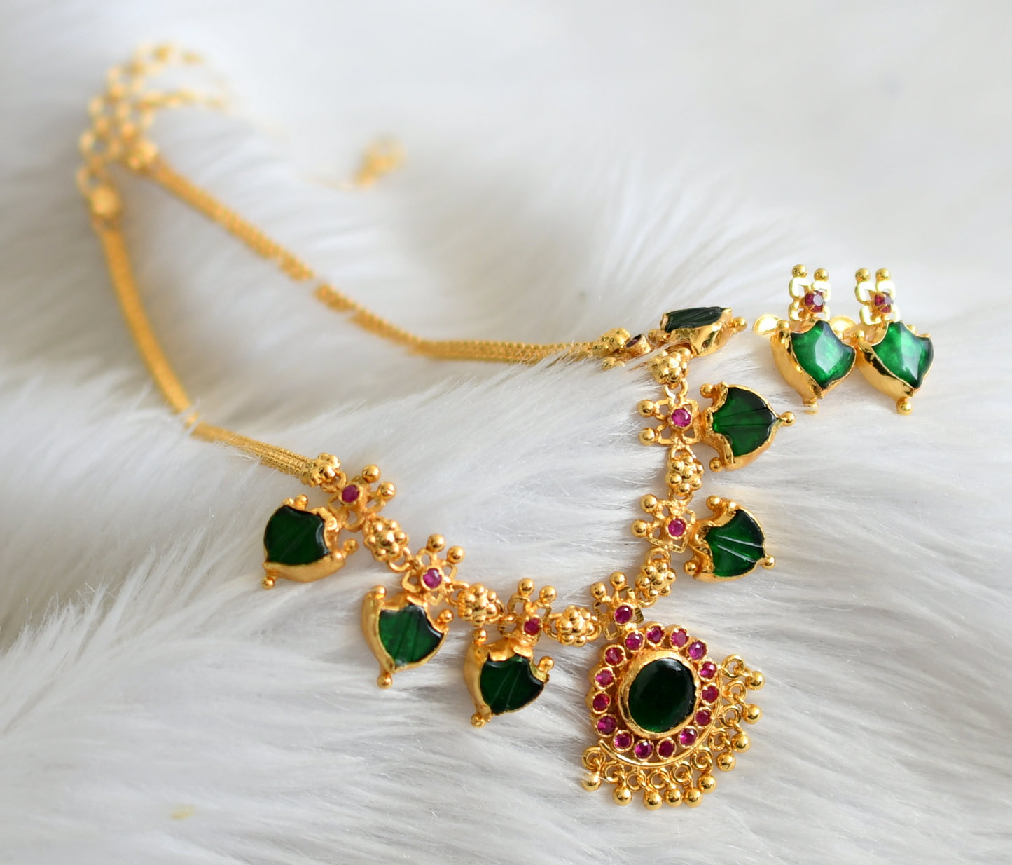 Gold tone pink-green kerala style palakka necklace set dj-44745