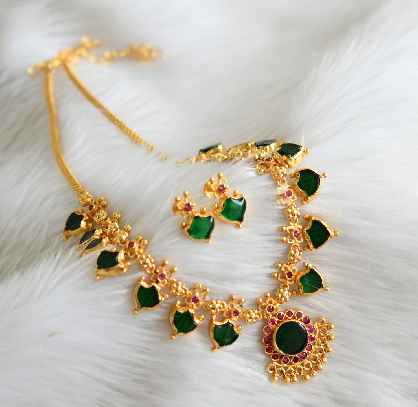 Gold tone pink-green kerala style palakka necklace set dj-44749