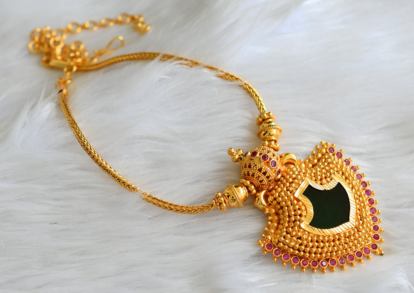 Gold tone pink-green kerala style  palakka necklace dj-43242