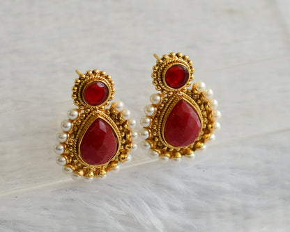 Antique gold tone pearl maroon earrings dj-04069