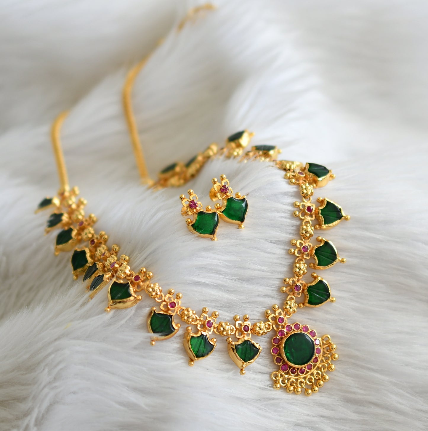 Gold tone pink-green kerala style palakka necklace set dj-44752