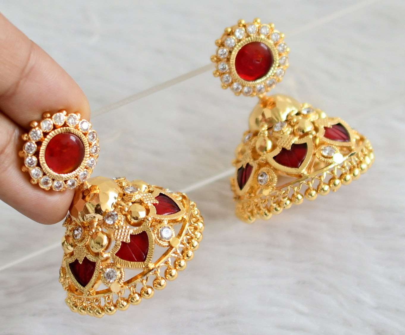 Gold tone ad red-white 6 petal palakka big jhumkka dj-48117