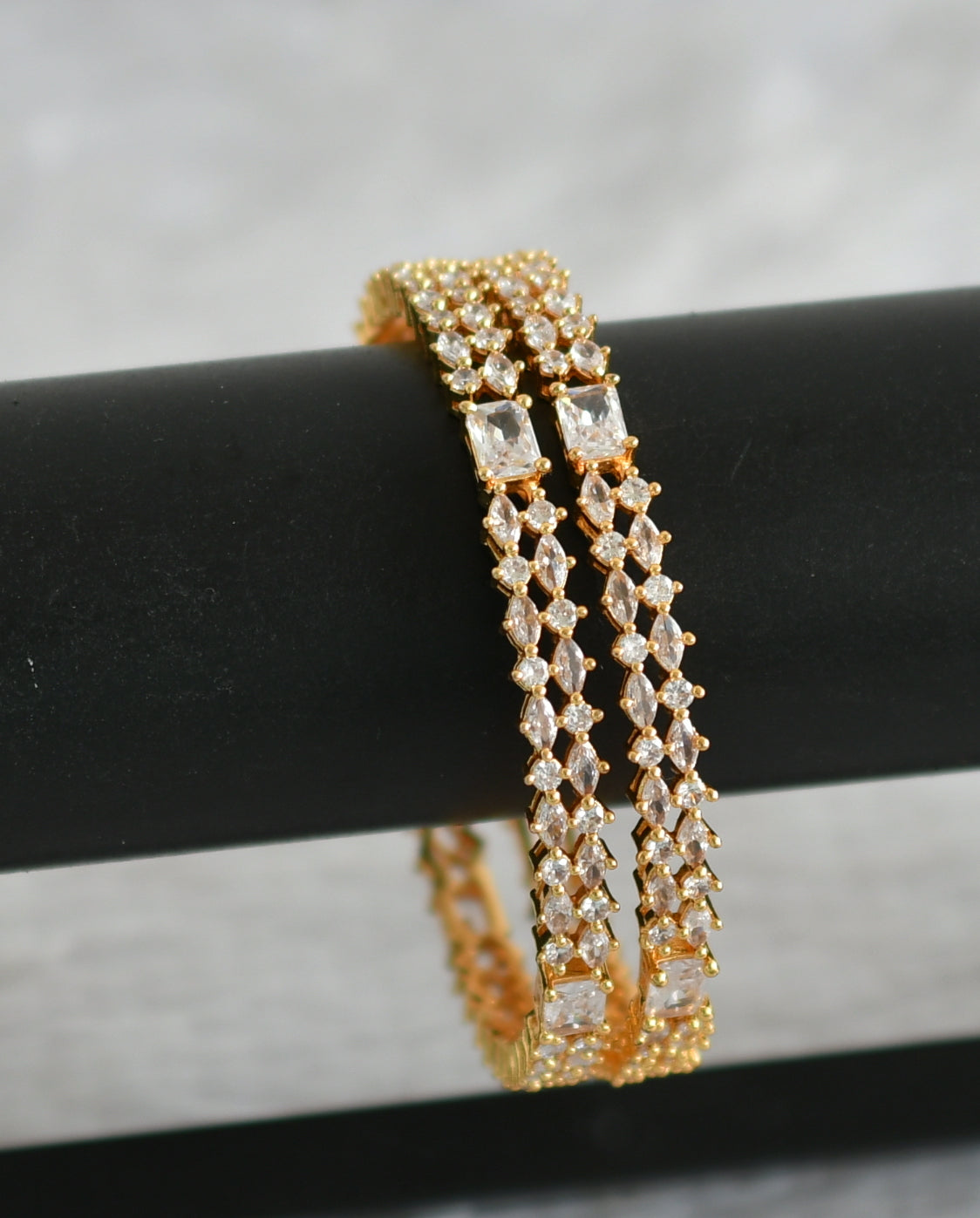 Gold tone cz white block stone bangles(2.8) dj-48166