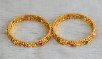 Gold tone ruby-green-white flower bangles(2.6) dj-48136