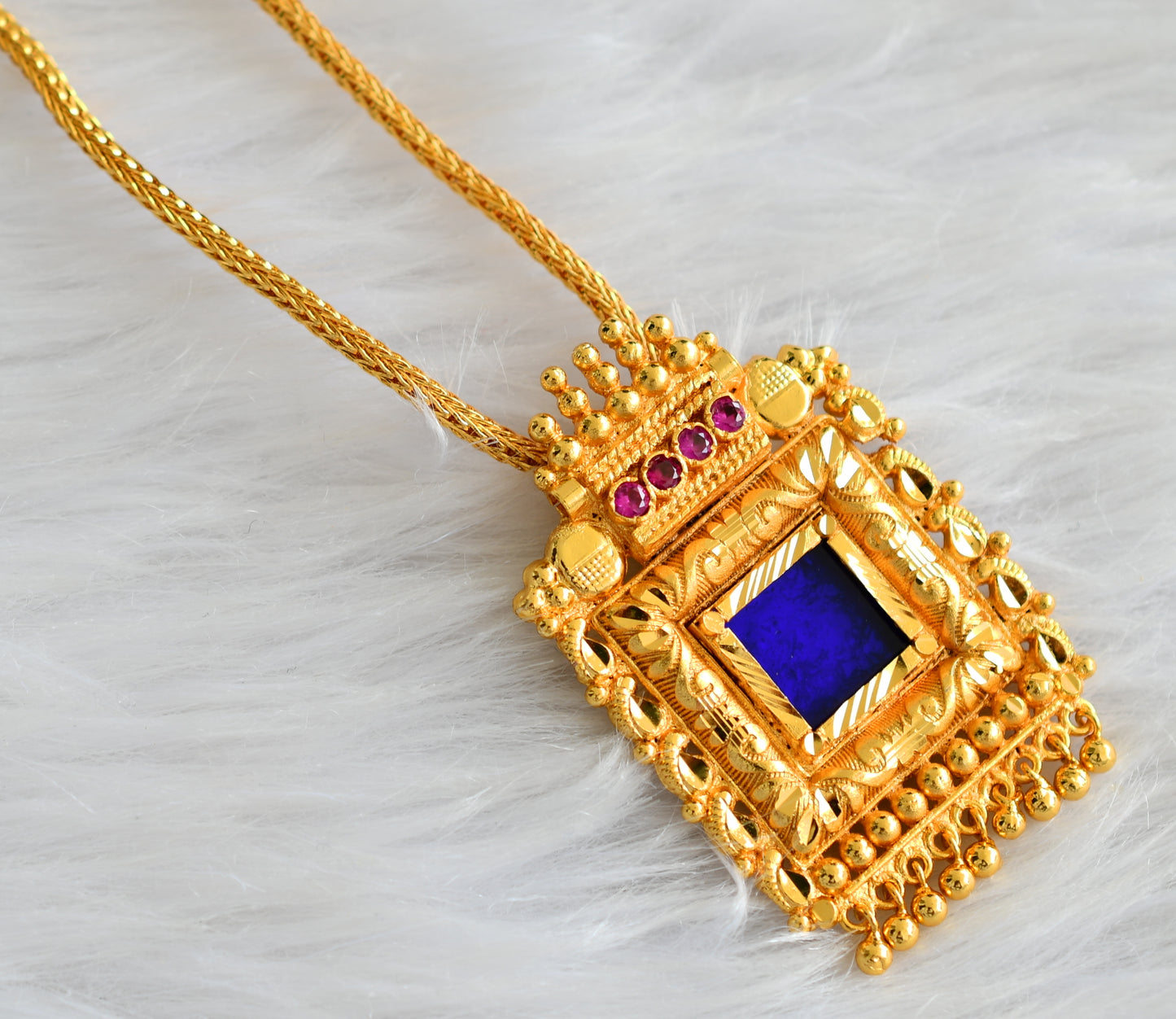 Gold tone pink-blue square kerala style necklace dj-43252