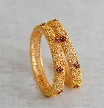 Gold tone ruby-green flower bangles(2.6) dj-48140