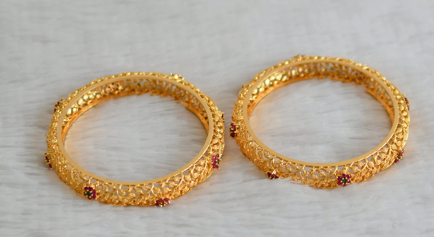 Gold tone ruby-green flower bangles(2.4) dj-48139