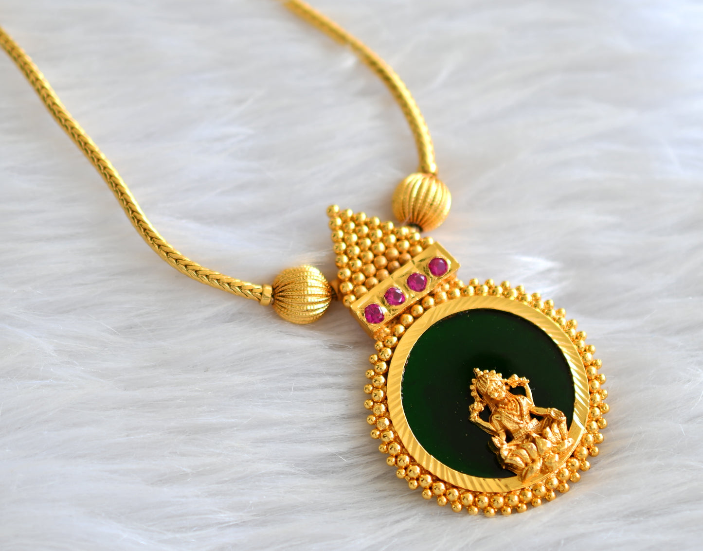 Gold tone kerala style pink-green lakshmi round necklace dj-43225