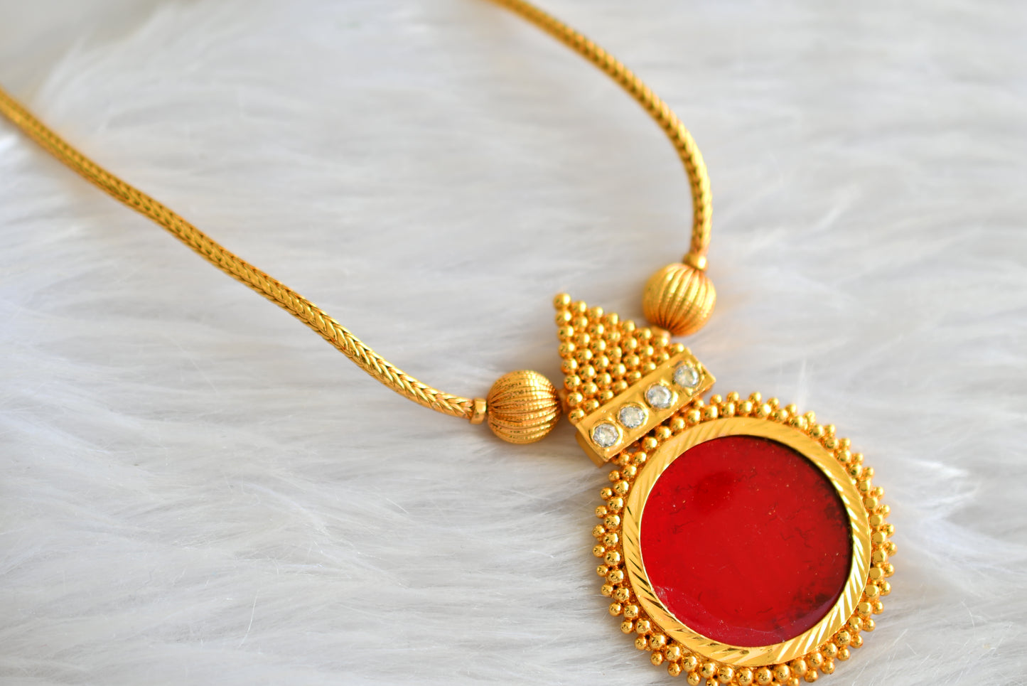 Gold tone kerala style red round necklace dj-43229