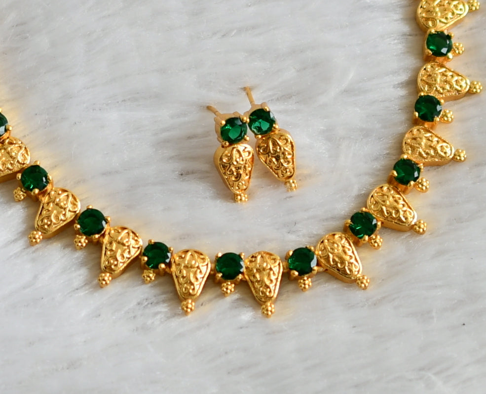 Gold tone bottle green stone necklace set dj-48233