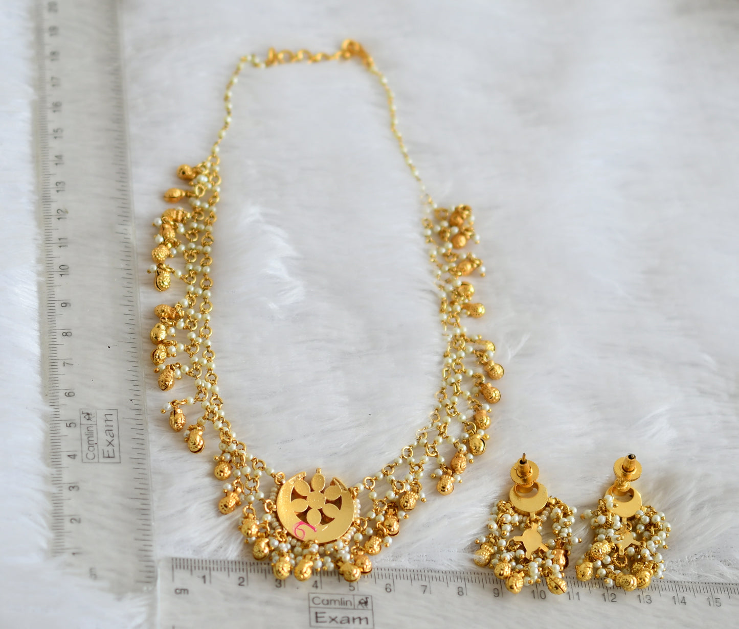 Gold tone pink-green-white pearl kundan jadau moon necklace set dj-50234