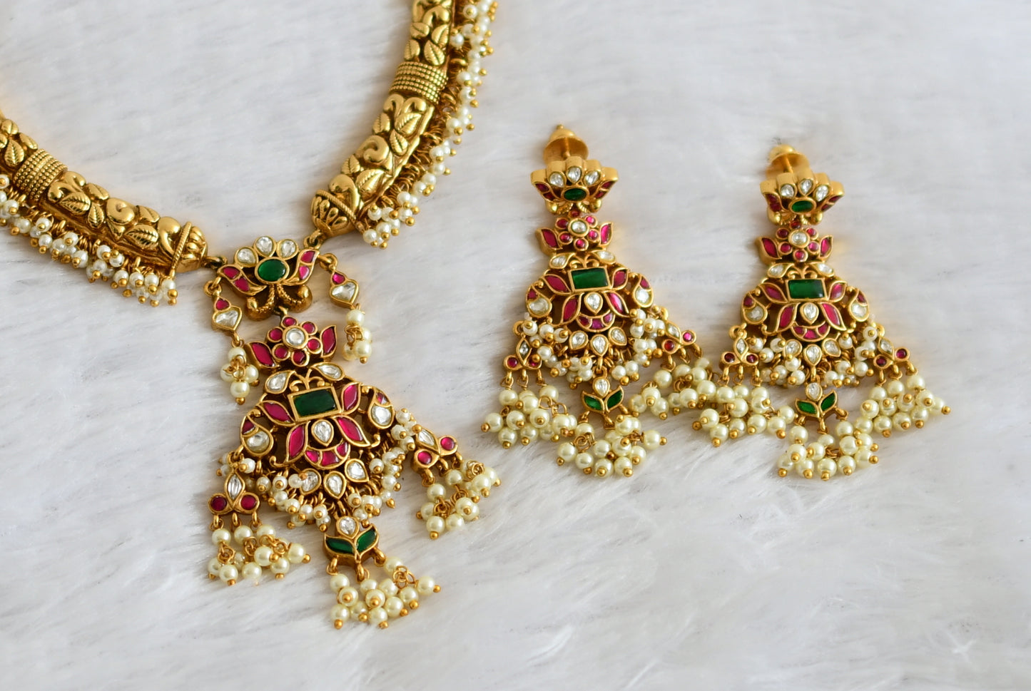 Antique gold tone pink-green-white kante kundan jadau pearl cluster necklace set dj-50248