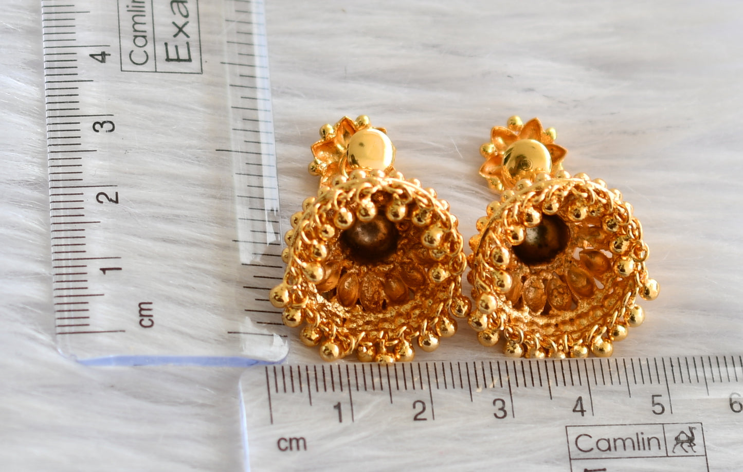 Gold tone kerala style flower jhumkka dj-43317