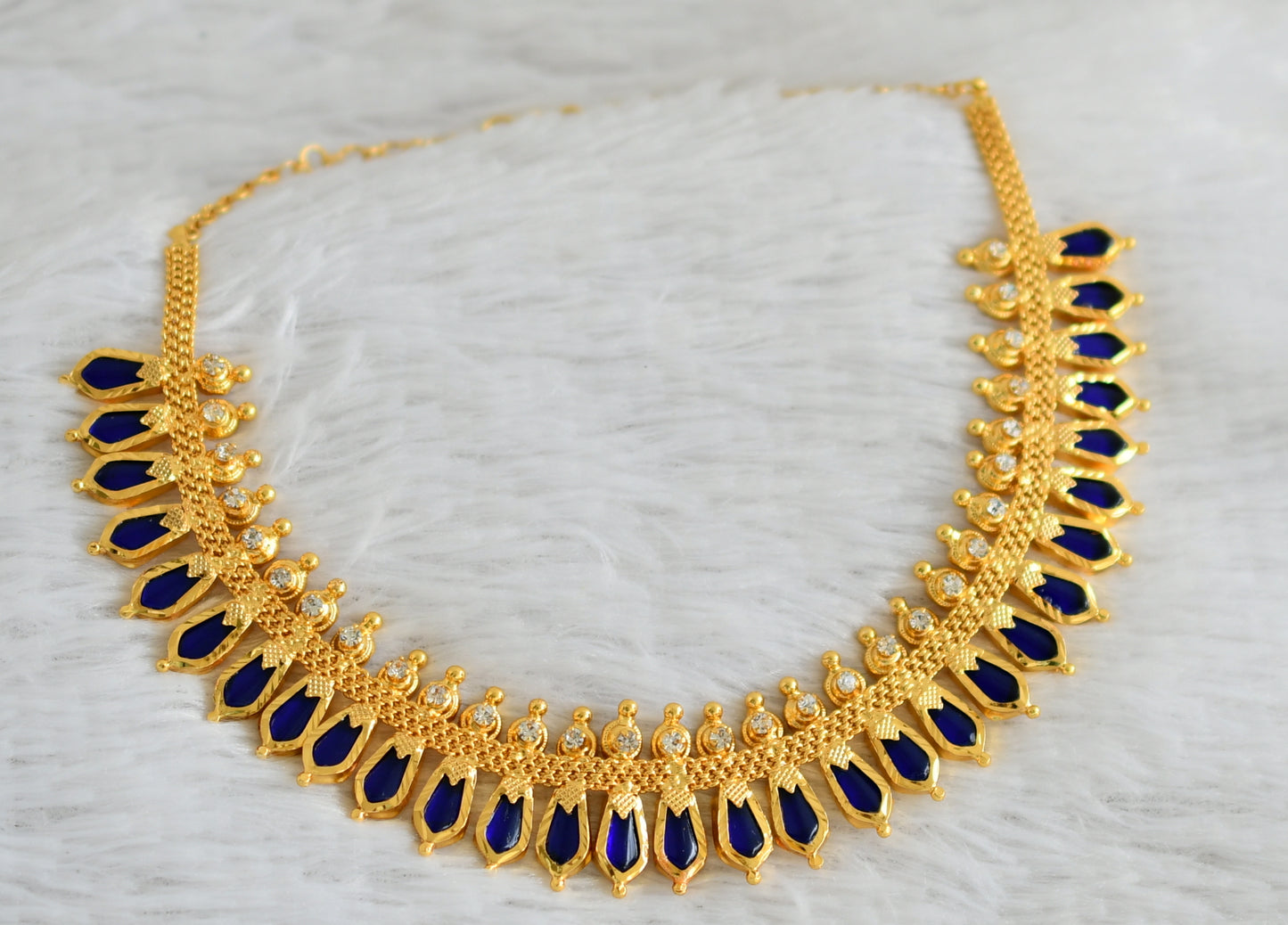 Gold tone kerala style blue nagapadam necklace dj-48263