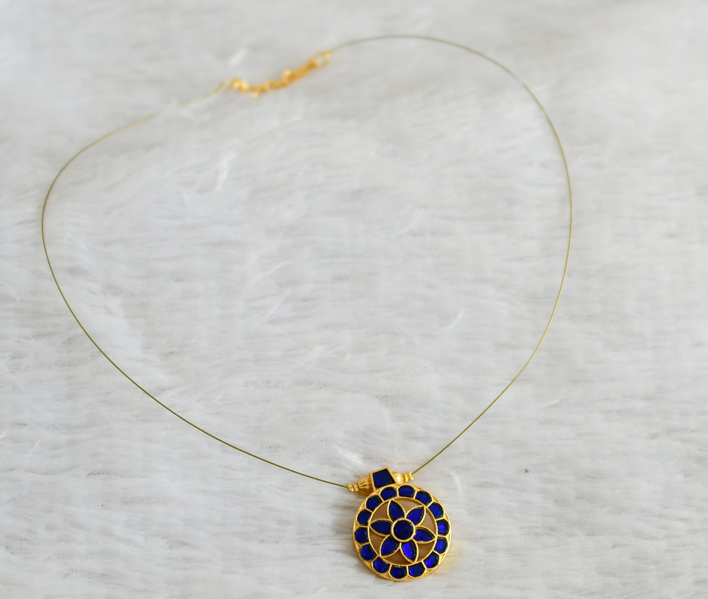 Matte finish blue kundan jadau round flower invisible necklace dj-48290