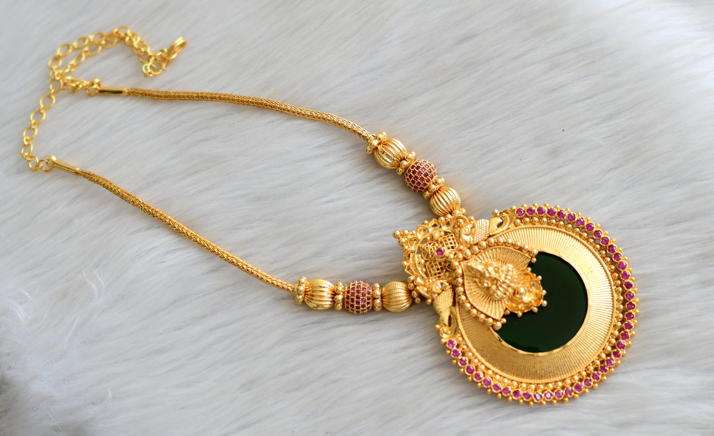 Gold tone ruby stone green round Lakshmi Kerala style kodi necklace dj-42088