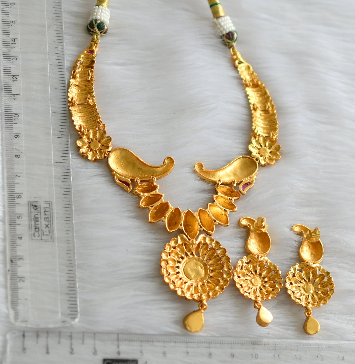 Gold tone Kundan Mango Necklace Set-dj15093