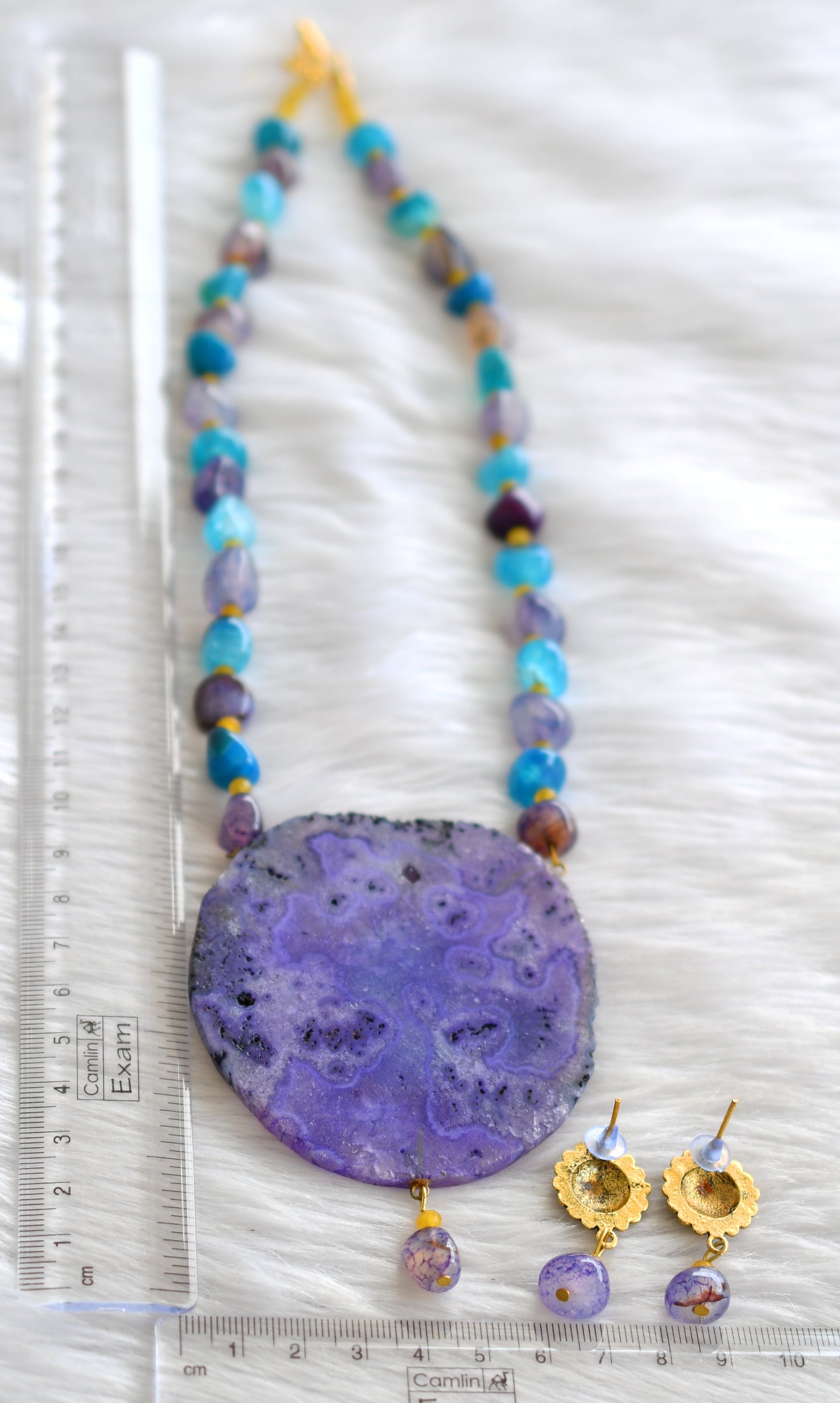 Blue Purple Turquoise Bead Necklace, Galaxy Color Necklace, Multicolor Beaded  Necklace, Colorful Boho Necklace, Dark Blue Purple Necklace | Purple bead  necklace, Turquoise bead necklaces, Beaded necklace