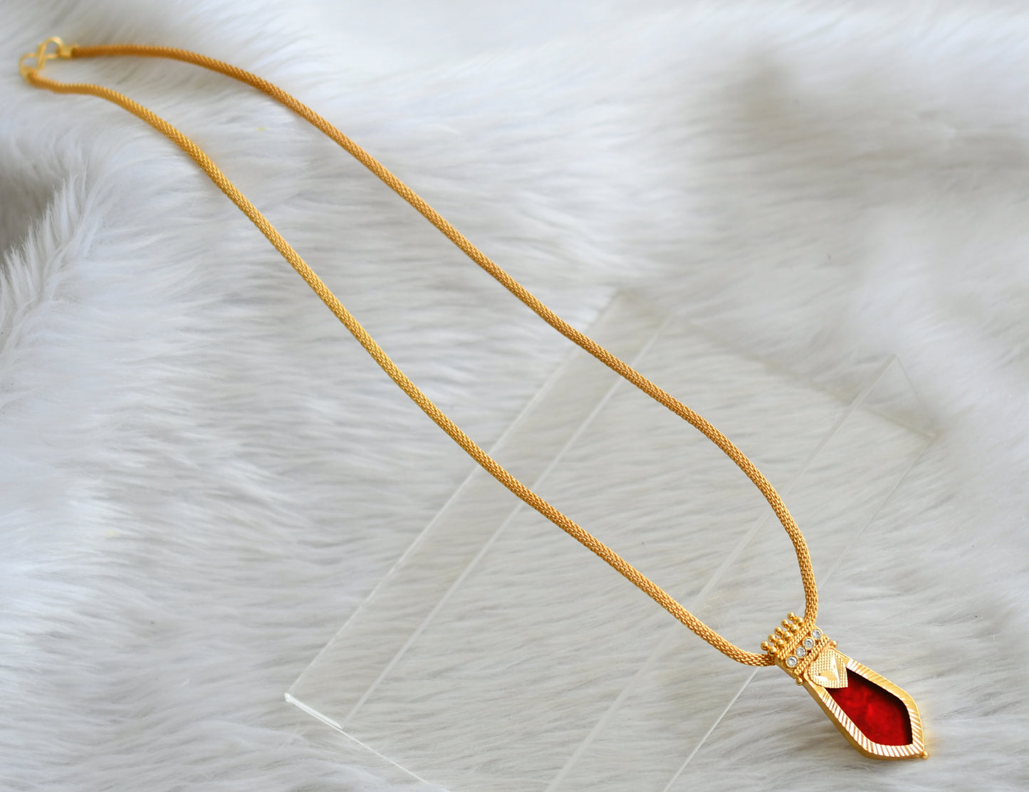 Gold tone kerala style 24 inches chain with red-white nagapadam pendant dj-44933