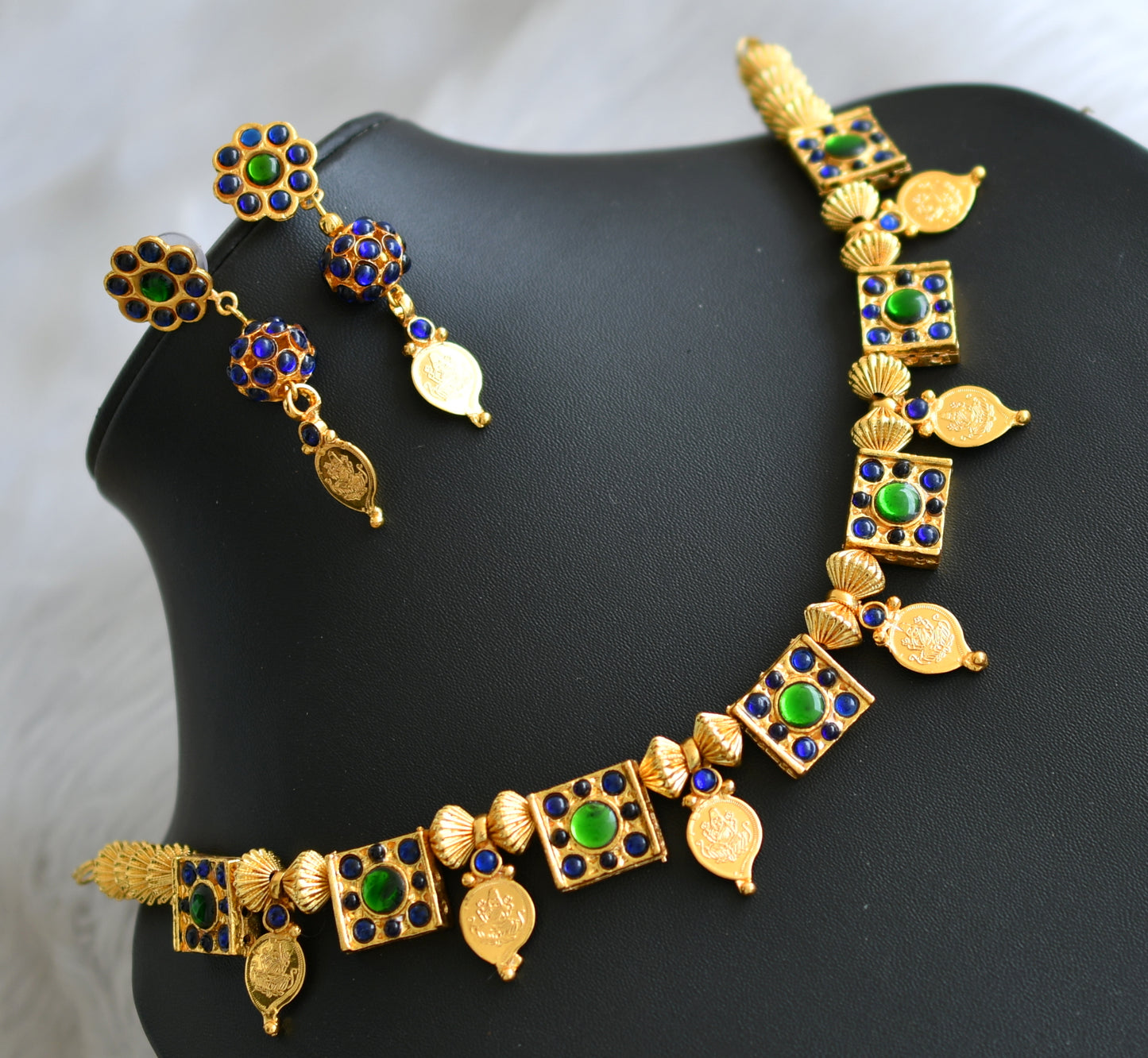 Gold tone green-blue Lakshmi mango necklace set dj-23948