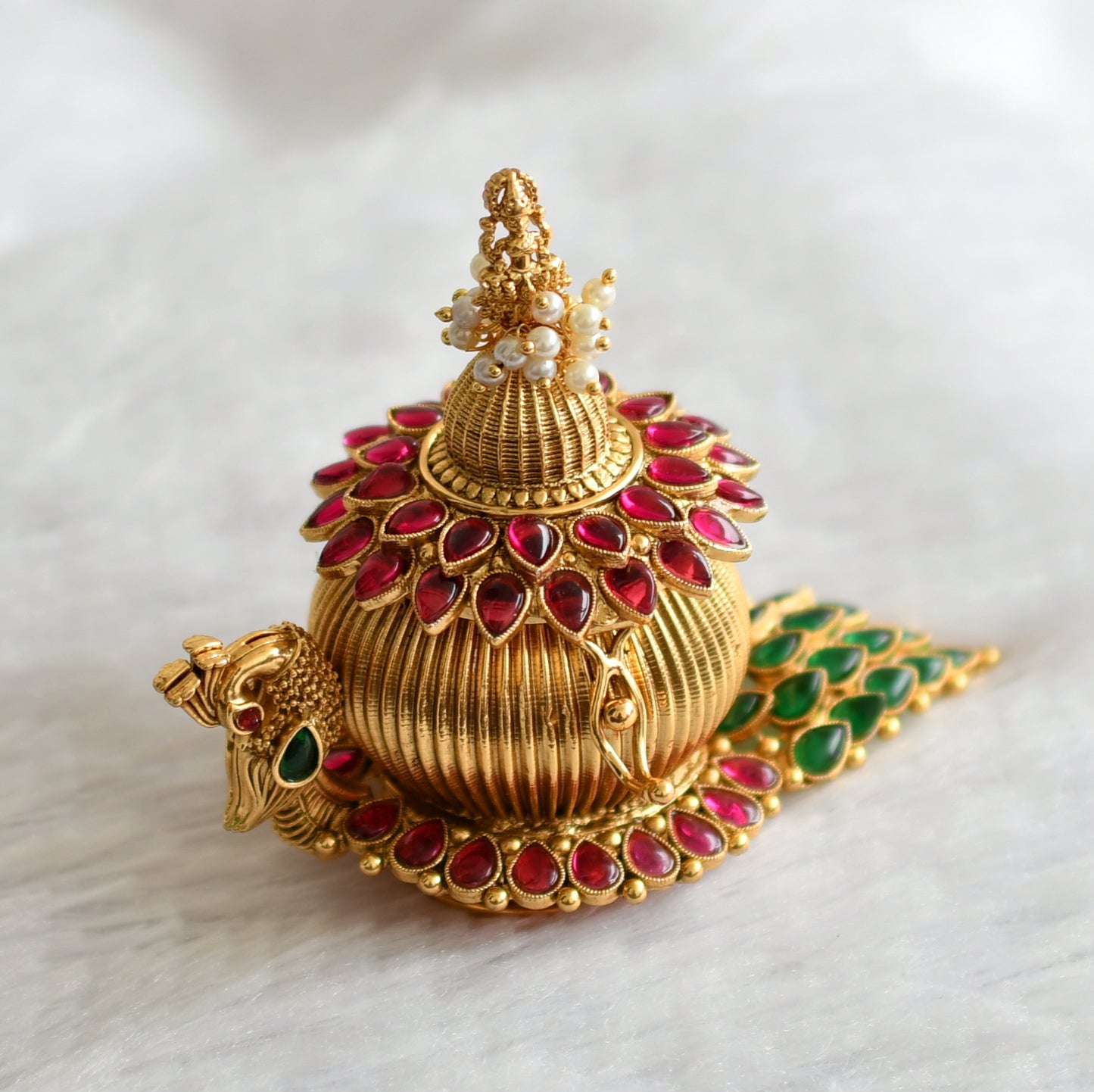 Antique gold tone kemp-green lakshmi peacock kumkum box dj-46647