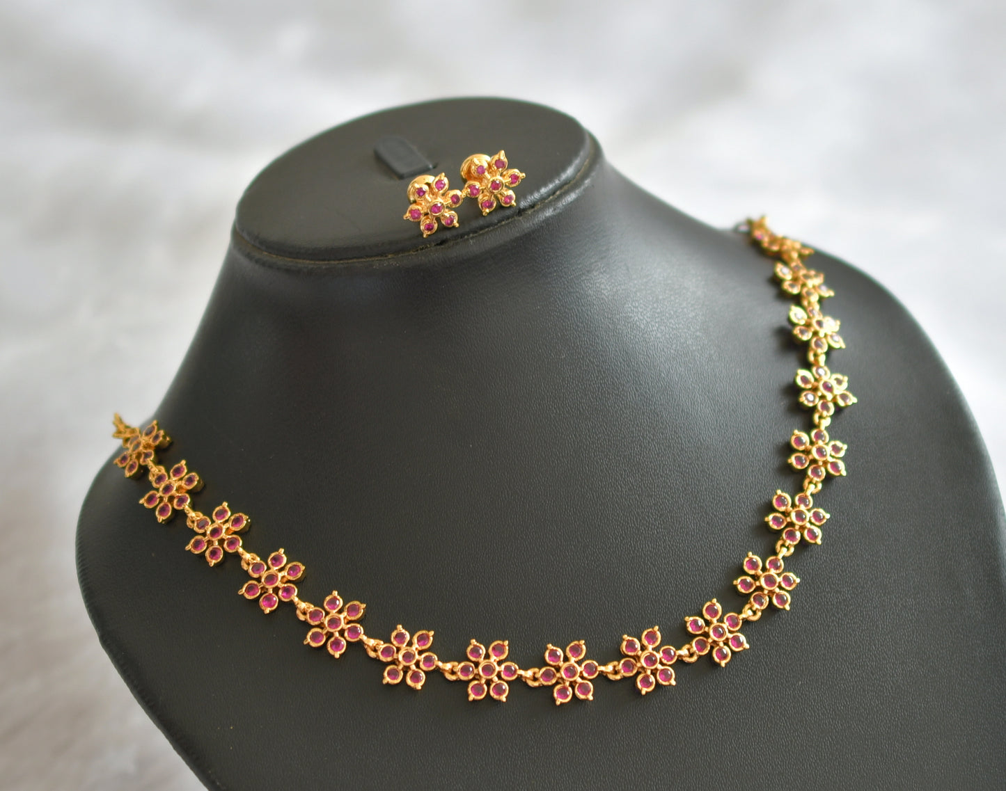 Gold tone ad pink stone flower necklace set dj-46658