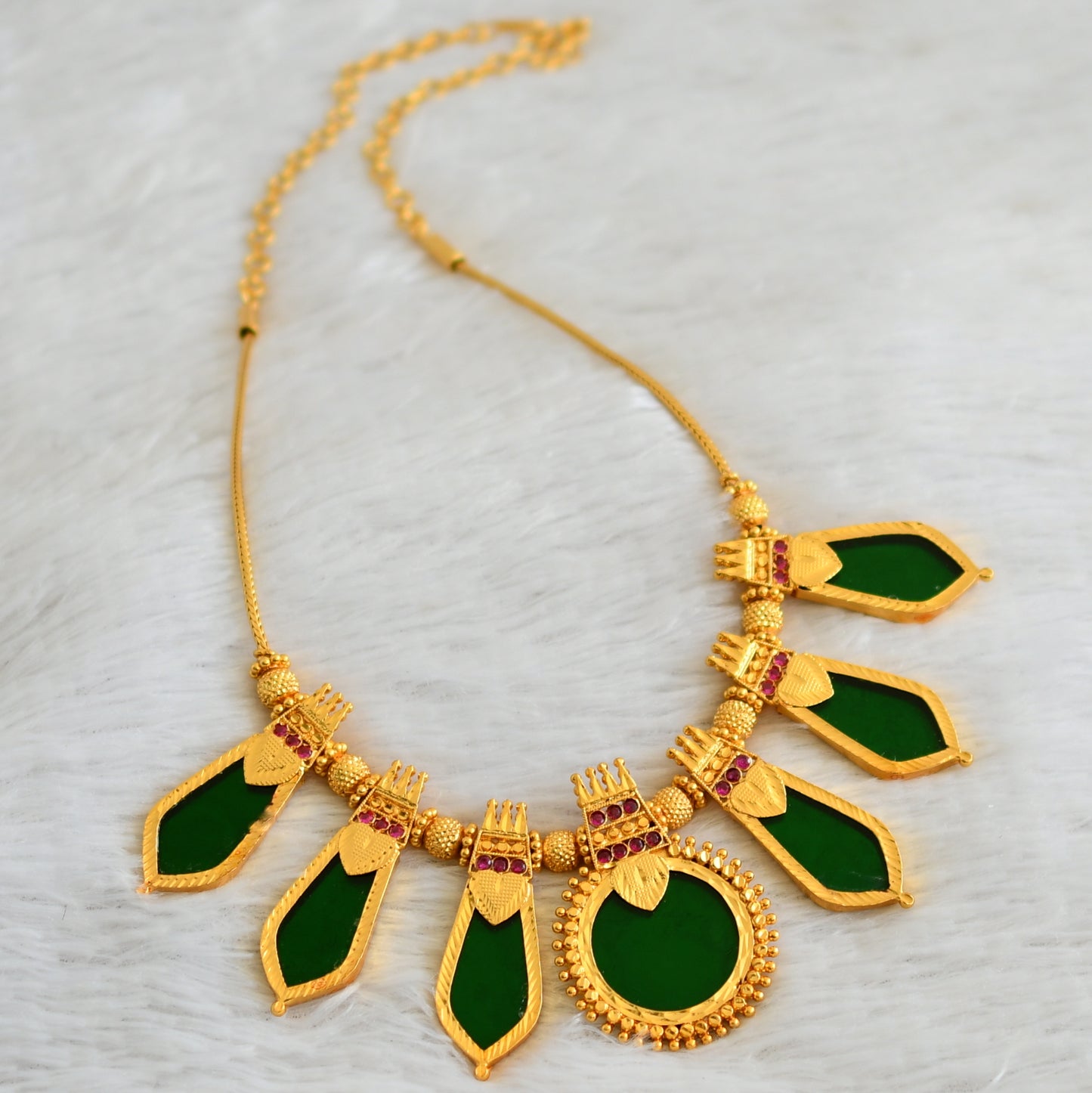 Gold tone kerala style pink-green round nagapadam kodi necklace set dj-48449