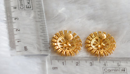 Gold tone pearl round flower earrings dj-46700