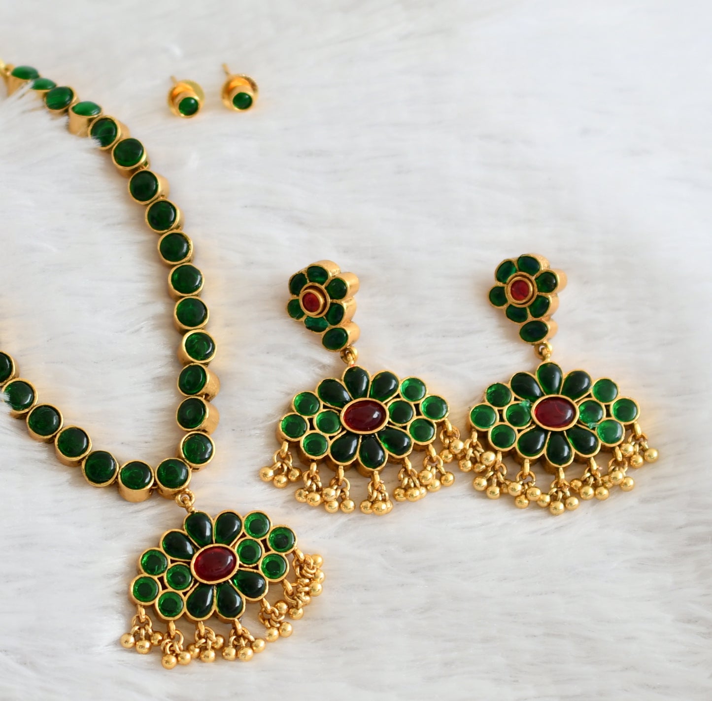 Matte finish kemp-green reversible necklace set dj-36048