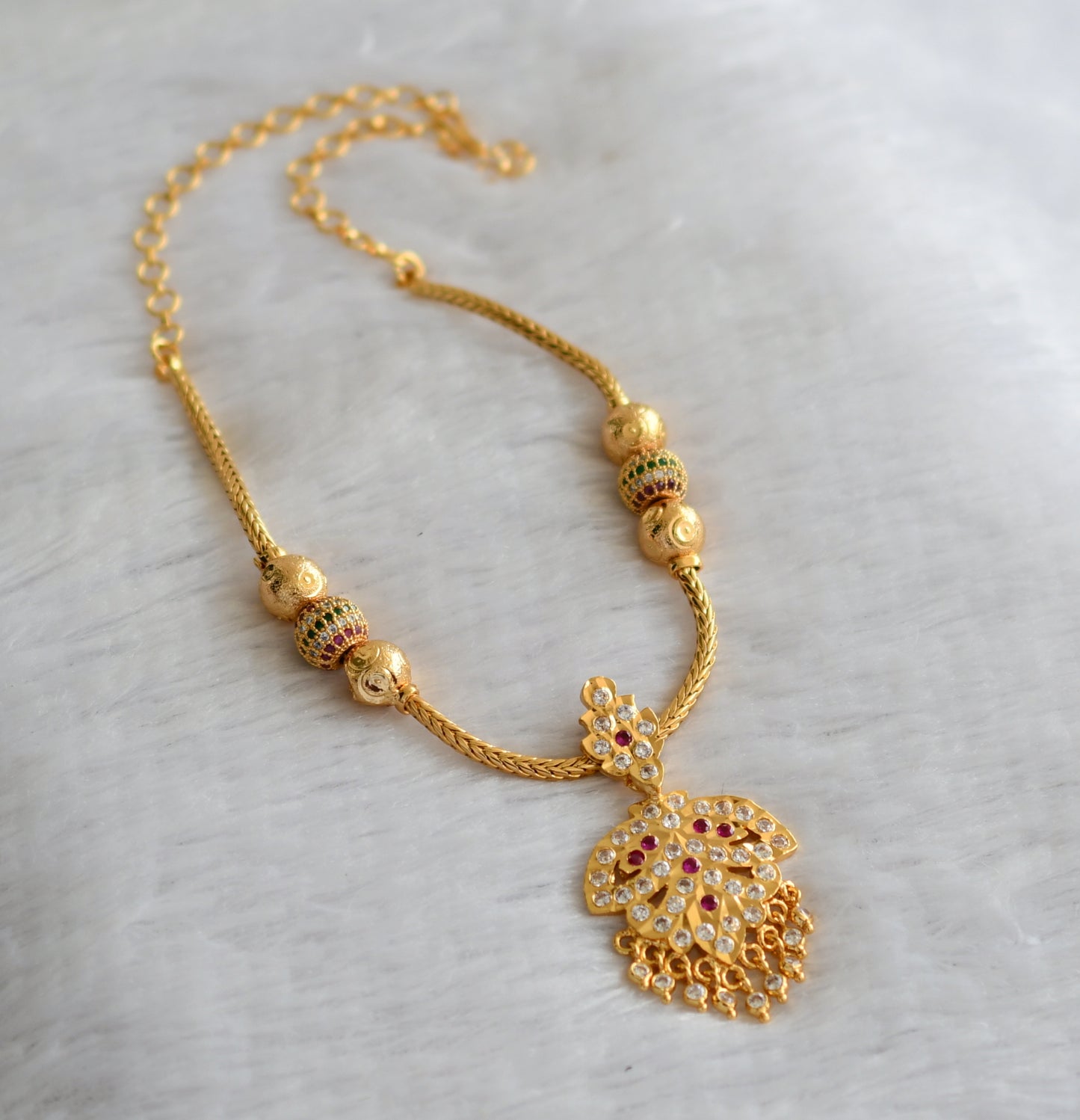 Gold tone ad pink-white south indian kodi necklace dj-46665