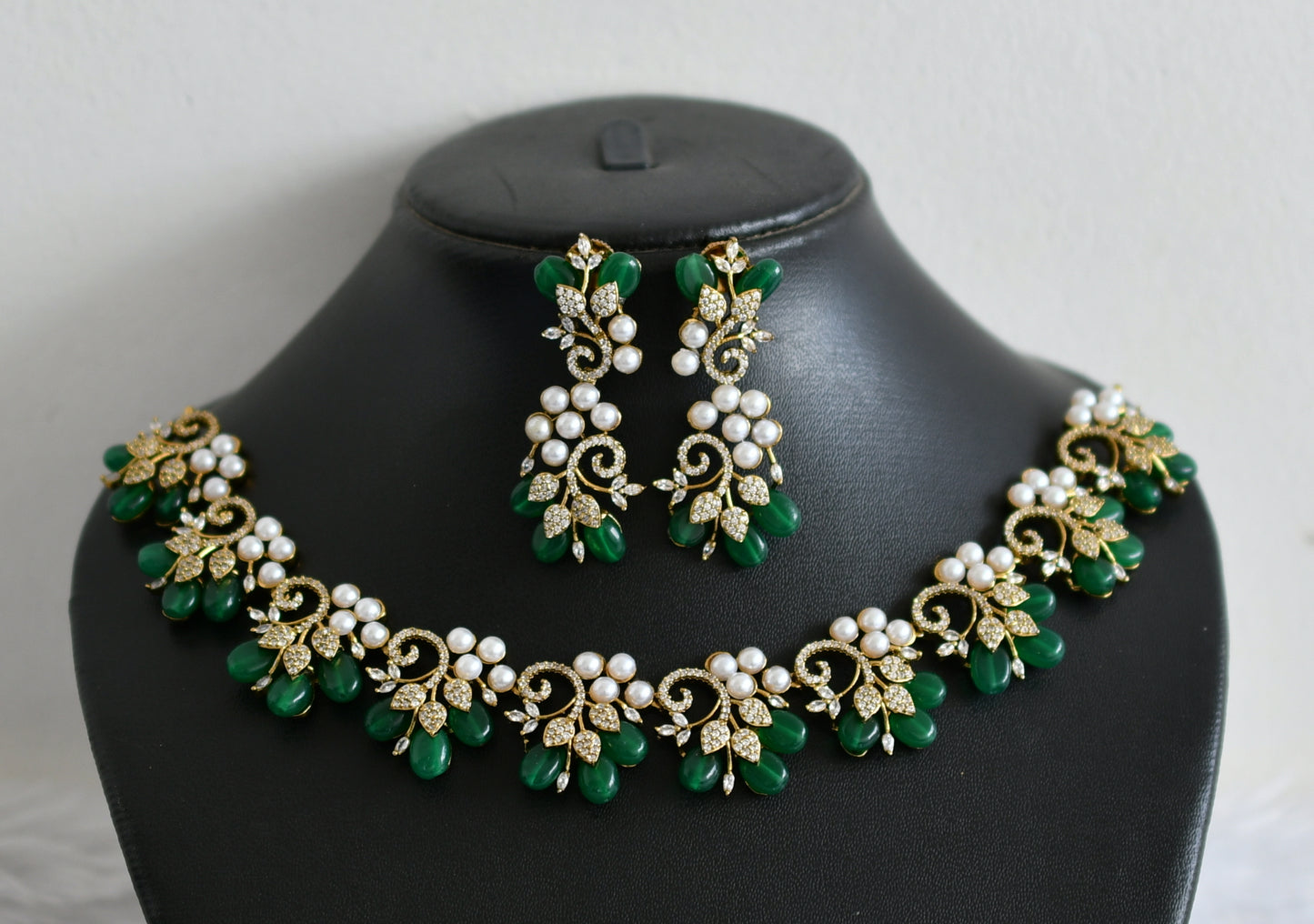 Matte finish cz pearl stone green bead flower necklace set dj-48430