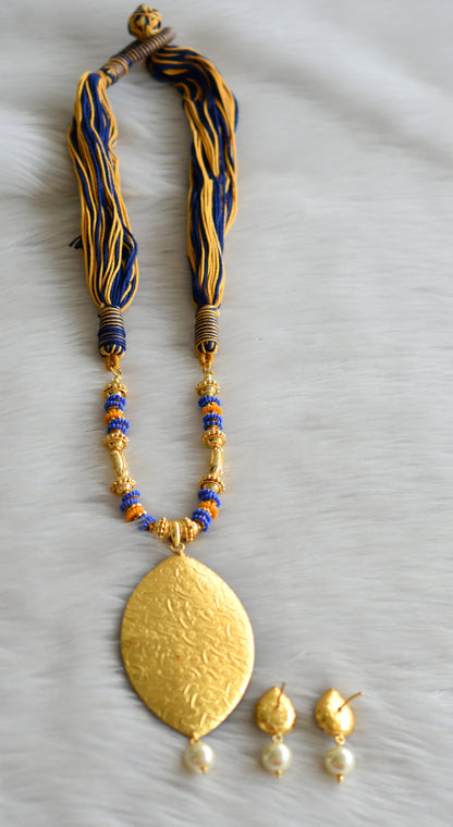 Gold tone handmade yellow-blue pachi pendant thread necklace set dj-03564