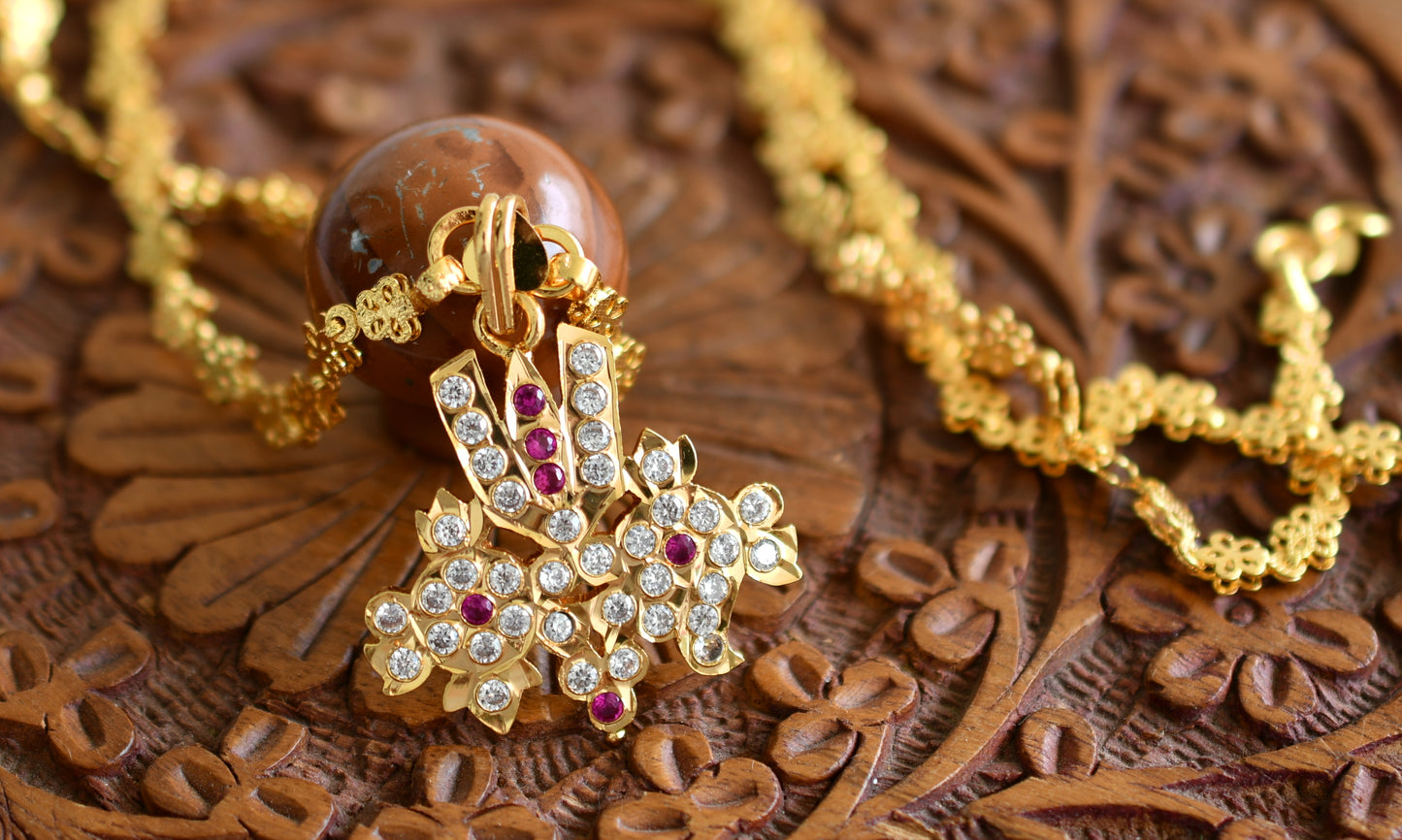 Gold tone 24 inches chain with Thirumal nama-shanku-chakra pendant dj-43453