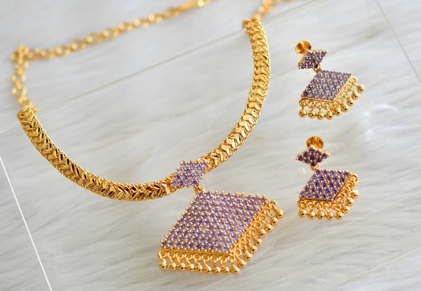 Gold tone purple pathakkam necklace set dj-43475