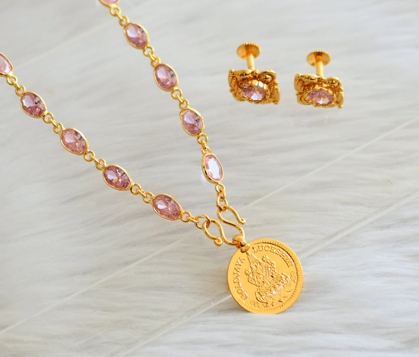 Gold tone 24 inches baby pink stone chain with lakshmi coin pendant set dj-45035