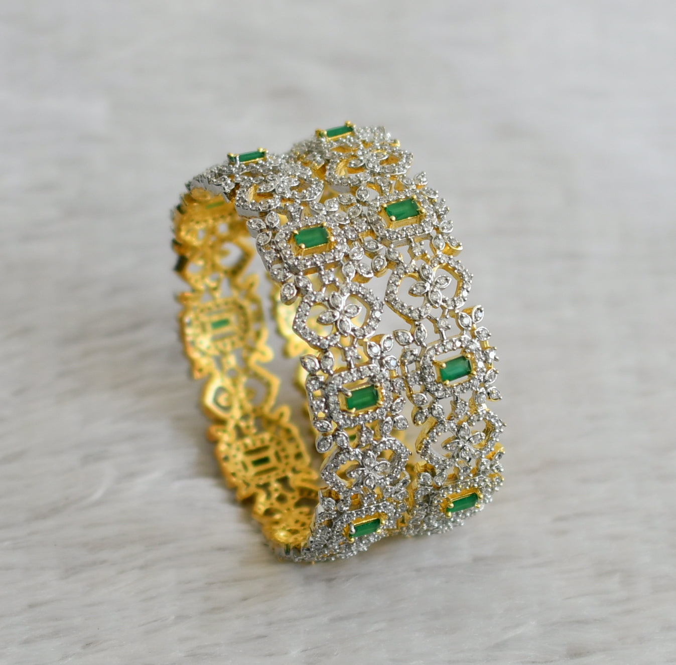 Two tone cz emerald block stone bangles(2.6) dj-48500