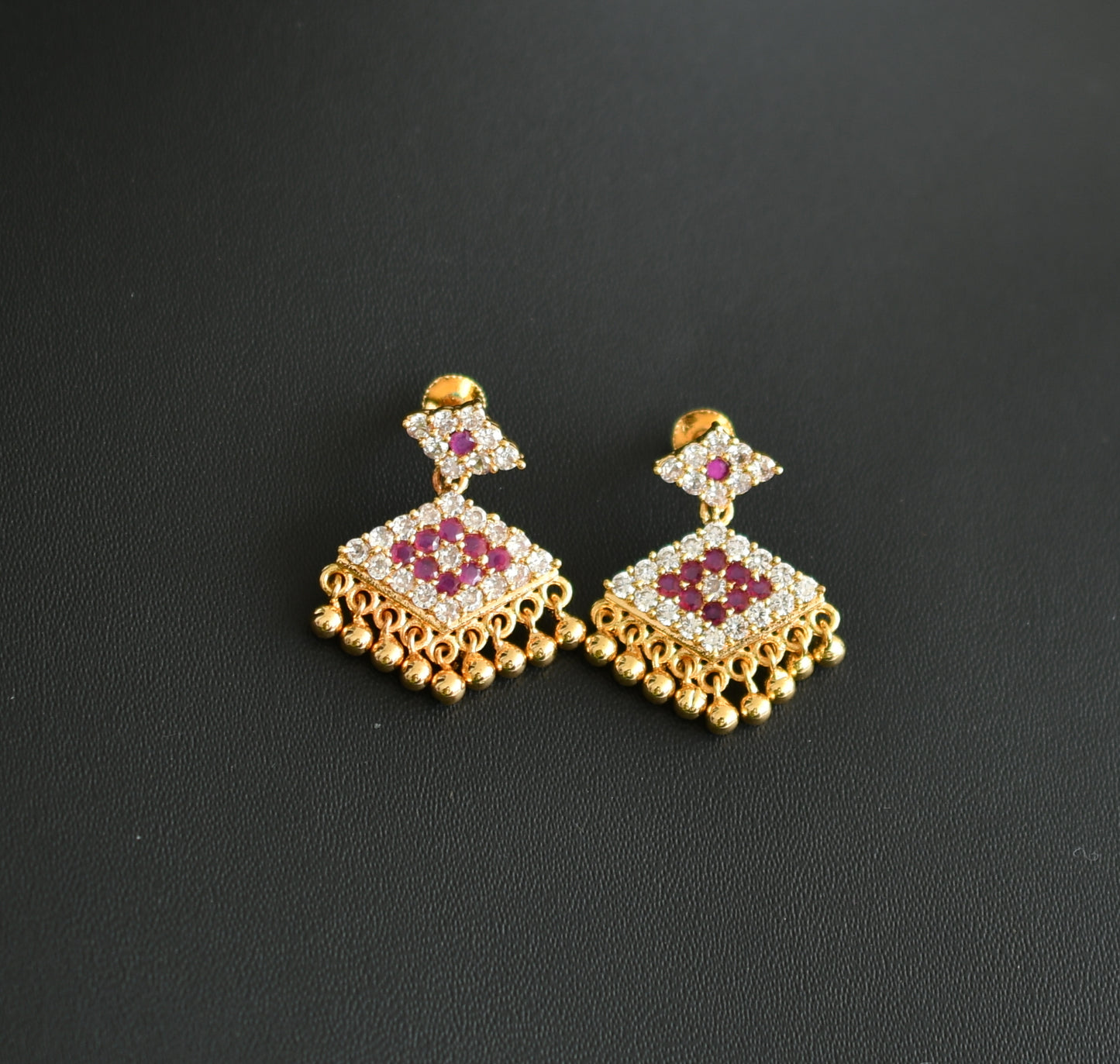 Gold tone pink-white stone  pathakkam necklace set dj-42215