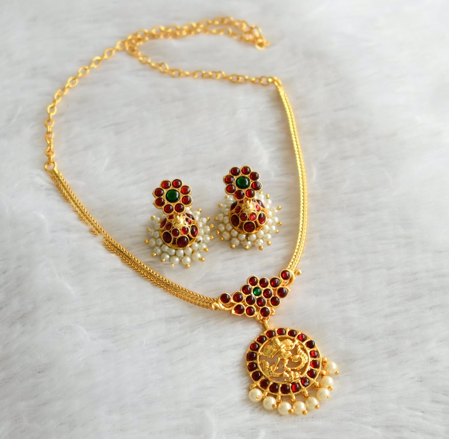 Gold tone kemp-green pearl natarajar necklace set dj-46775