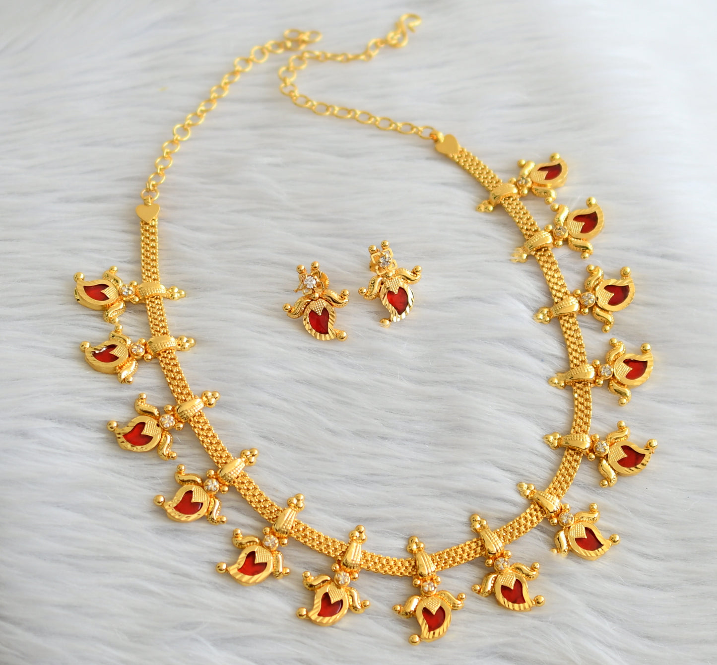 Gold tone kerala style red-white mango lotus necklace set dj-45063