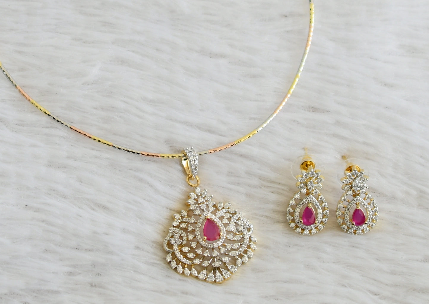 Two tone cz ruby stone pendant set with kanti chain dj-48510