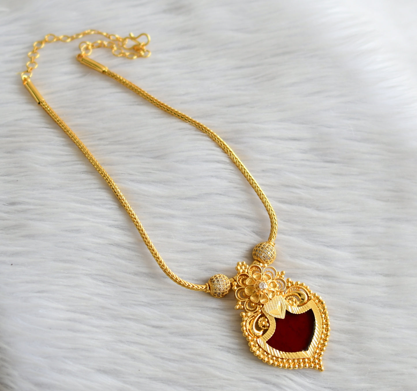 Gold tone red-white kerala style palakka necklace dj-45054