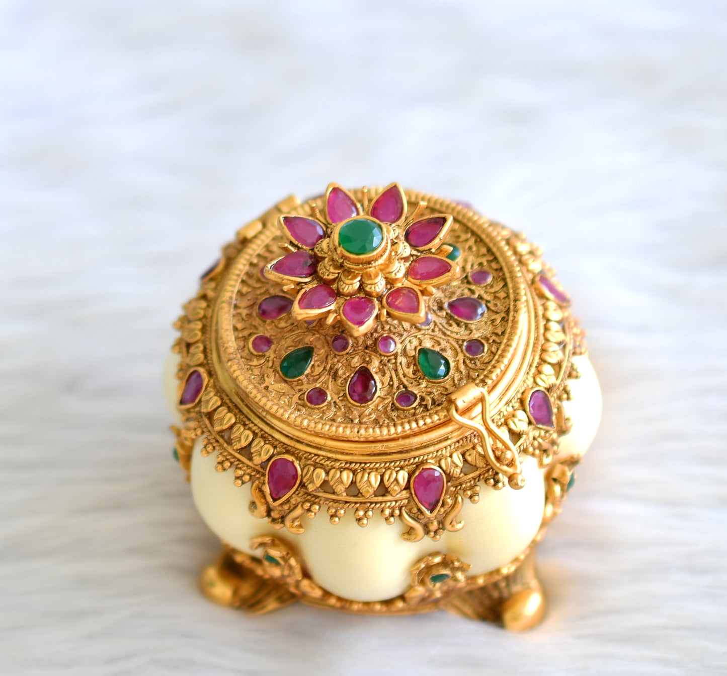 Antique gold tone ruby-emerald pumpkin kumkum box dj-43512